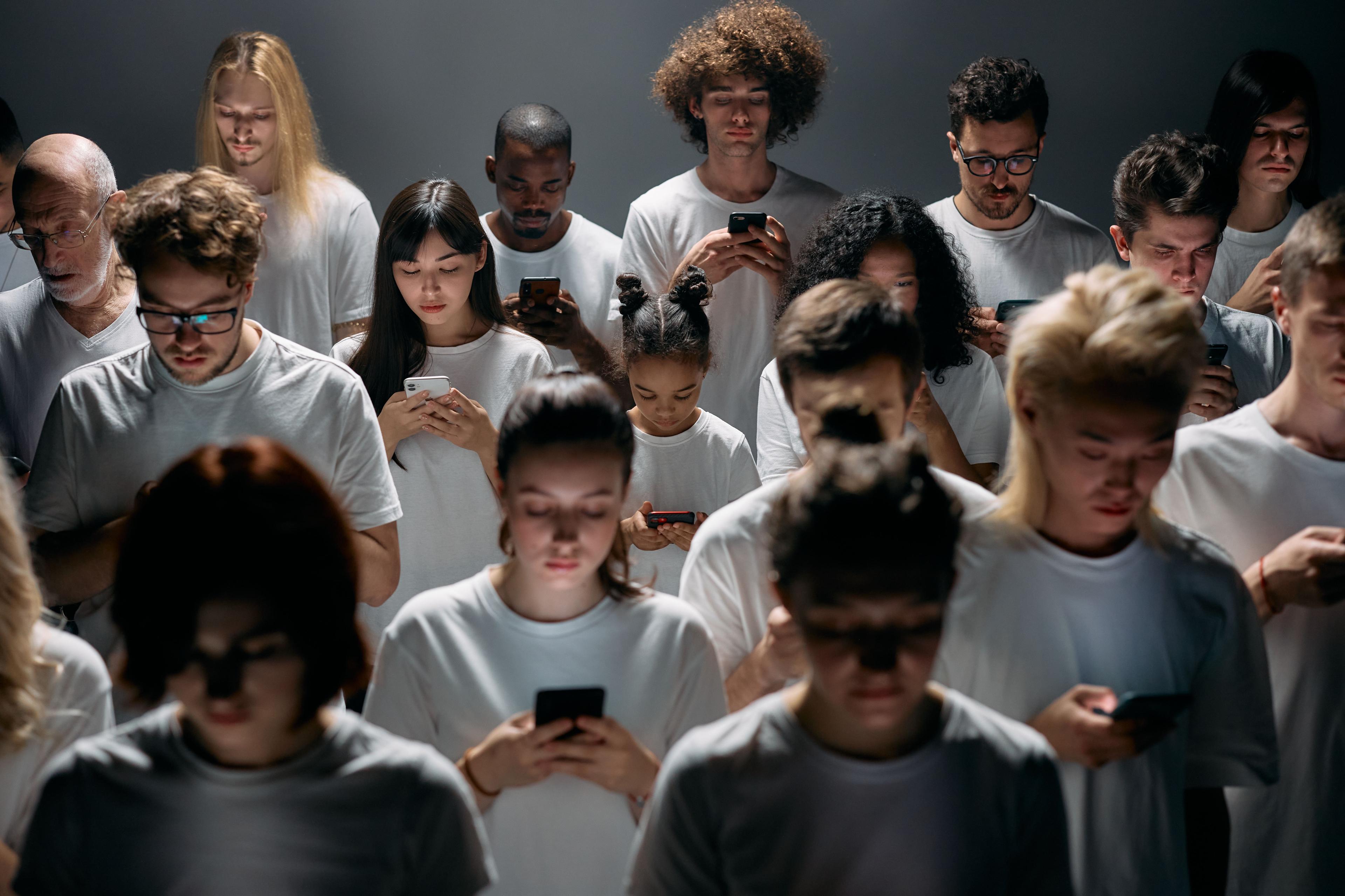 O ChatGPT Chegou a Mil Milhões de Pessoas. Nunca Nenhuma App o Fez Tão Depressa.
